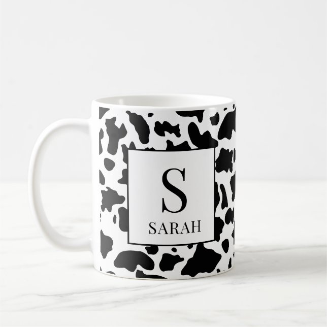Trendy Cow Print Monogram Initial Name Mug (Gauche)