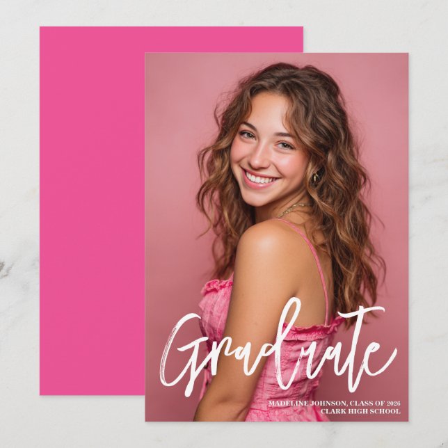 Trendy Pink Photo 2026 Graduation Announcement (Devant / Derrière)