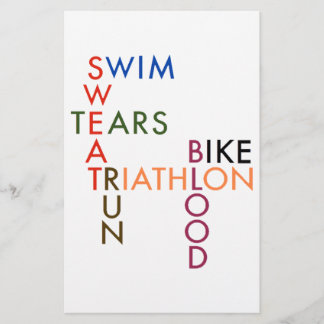 Triathlon Vélo de natation Courir de sang Sueur La