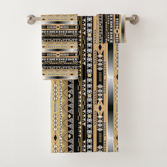 Tribal, ethnique, ornement (En situation)