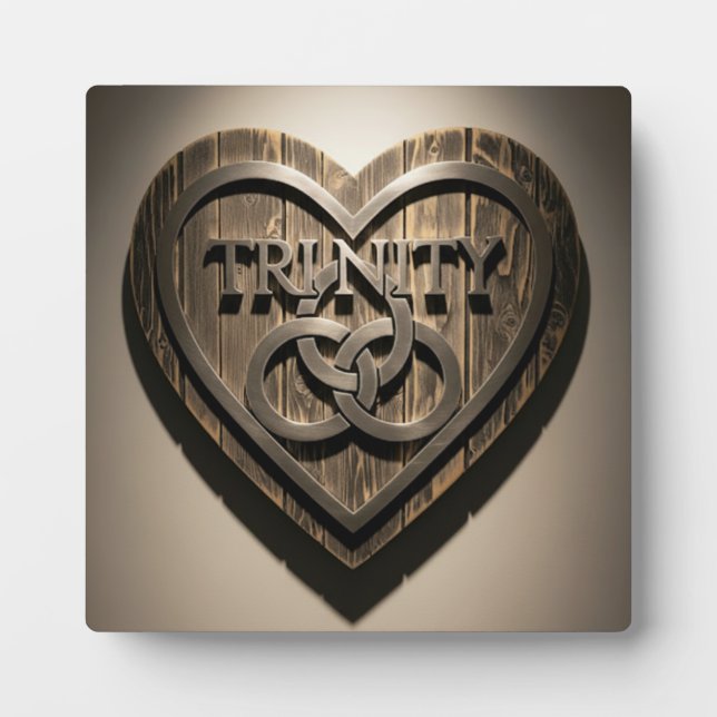TRINITY Heart — Rustic Wooden Symbol Plaque (Devant)