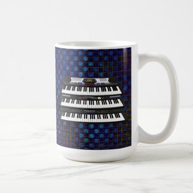 Trois Claviers modernes : Synthétiseurs : Café Mug (Droite)