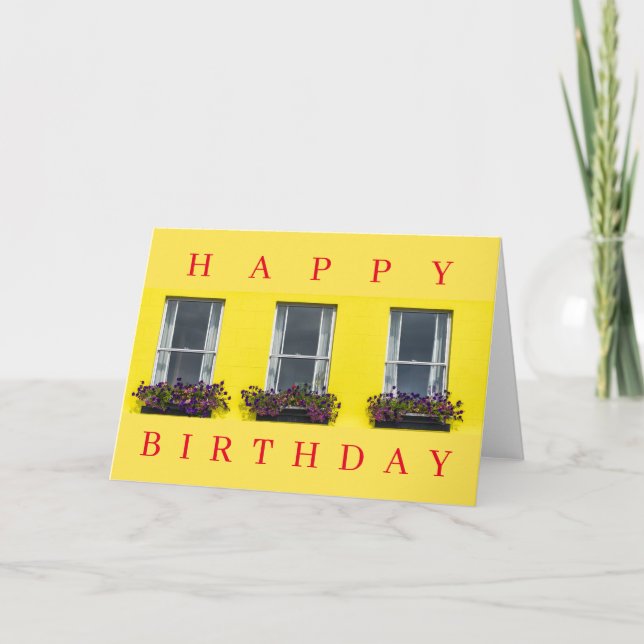 Trois fenêtres sur une carte d'anniversaire de mur (Devant)