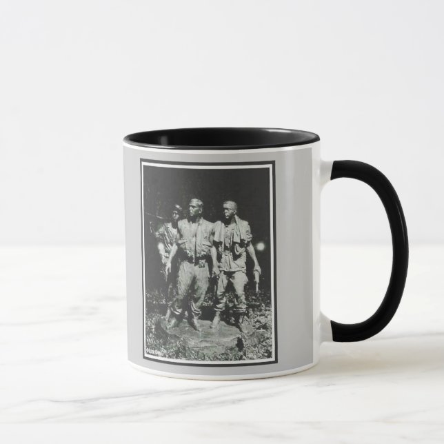 'Trois militaires' Viêt-nam Memorial Mug (Droite)
