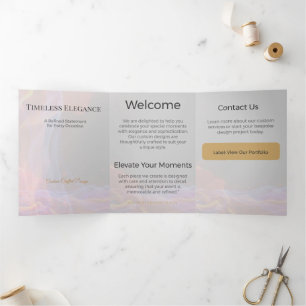 Trois Volets Carte Triptyque Design Minimaliste Élégant Neutre