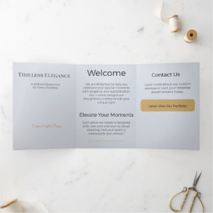 Trois Volets Carte Triptyque Design Minimaliste Élégant Neutre