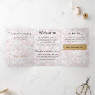 Trois Volets Carte Triptyque Design Minimaliste Élégant Neutre