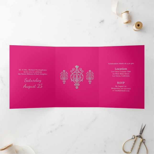 Trois Volets Silver Ghear Sweet 16 Party Invitation (Intérieur)