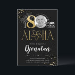 Tropical 80th Birthday Gold Invitation avec photo<br><div class="desc">Tropical 80th Birthday Gold Invitation Card with Photo fait partie de la collection Mariage. Ce produit est doté de scintilles de parties scintillant dorée personnalisables en section photo. Fait avec des polices décoratives. Explorez d'autres produits correspondants dans notre magasin.</div>
