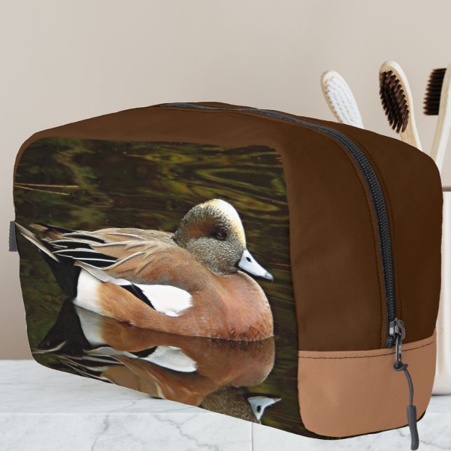 Trousse De Toilette American Wigeon Duck Wildlife Photo (In Situ)