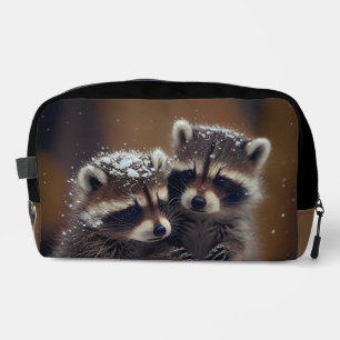 Trousse De Toilette Bébés ratons laveurs blottis dans la neige qui tom