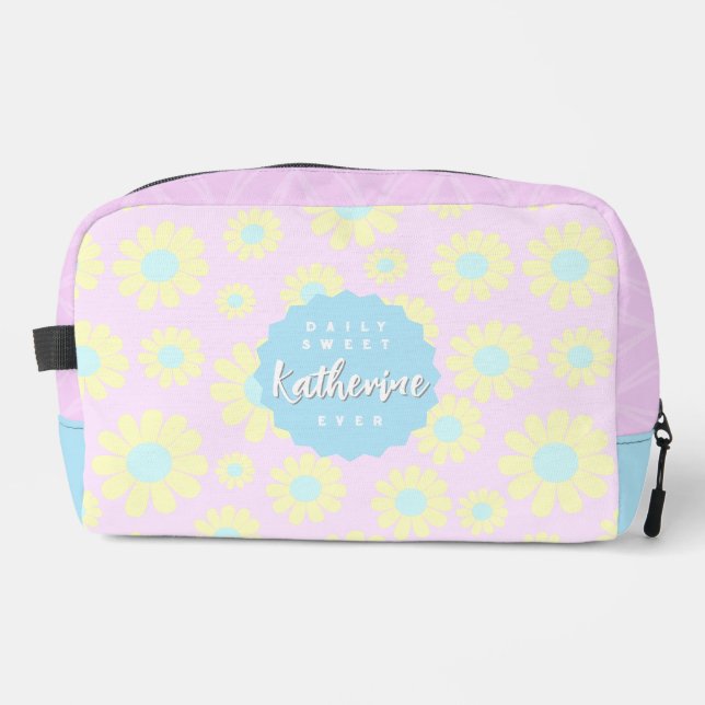 Trousse De Toilette Douce Bébé Daisy Pastel Rose Jaune Bleu (Recto)