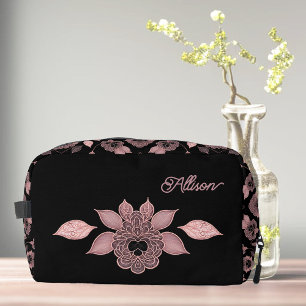 Trousse De Toilette Élégant rose sur dentelle noire dans le style vint