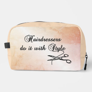 Trousse De Toilette Les Coiffeurs Le Font Avec Style Personnel