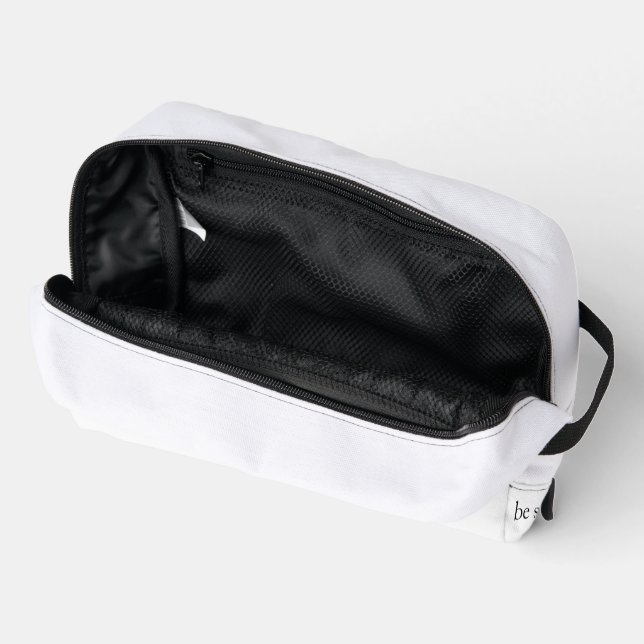 Trousse De Toilette Logo Toiletry Bag (Ouvrir)