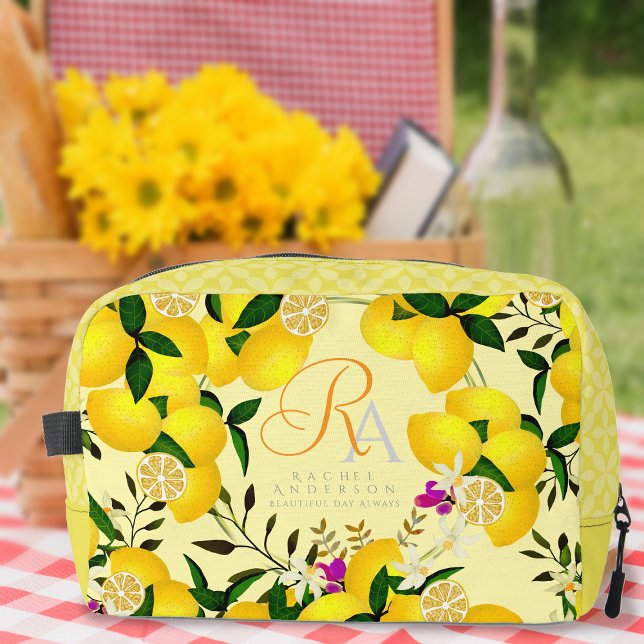Trousse De Toilette Monogramme citron jaune (Lemon Monogram Yellow Cosmetics Bag)