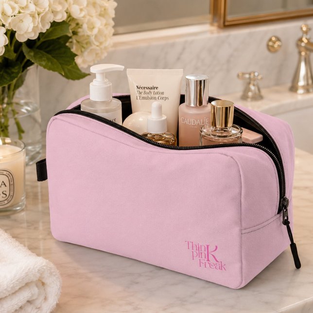 Trousse De Toilette Monogramme Rose Minimal Moderne Think Pink Freak (Créateur téléchargé)