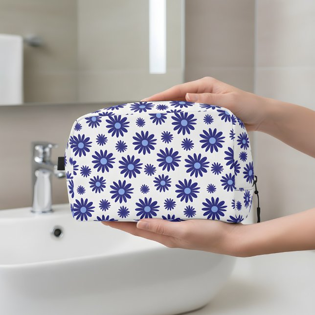 Trousse De Toilette Motif Blue Daisy (blue daisy pattern dopp kit)
