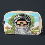Trousse De Toilette Portrait de la Liberté palestinienne<br><div class="desc">Freedom fighter Palestine Youth in homeland arrière - plan avec olivier et collines ensoleillées - Image vectorielle originale Logo rond isolé sur blanc,  design Copyright BluedarkArt TheChameleonArt</div>