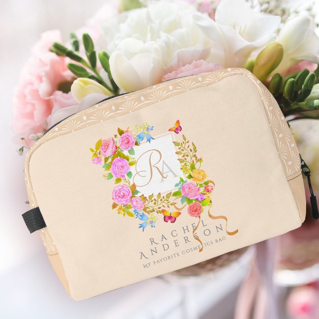 Trousse De Toilette Romantisme Fleur Jardin Monogramme Beige (Lovely elegant romantics blooming garden monogram design.)