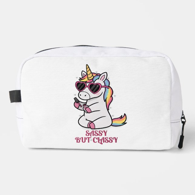 Trousse De Toilette Sassy but Classy – Cute & Aesthetic Unicorn (Recto)