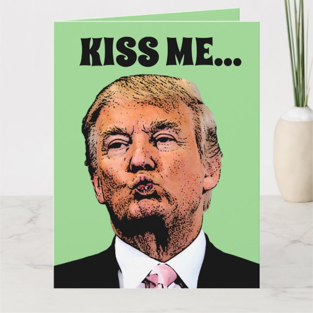 TRUMP BAISSE LA CARTE DE VOEUX DE LA SAINT-PATRICK (Devant)