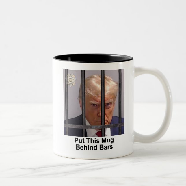 Trump Mug "Mettez Cette Mug Derrière Les Barreaux" (Droit)