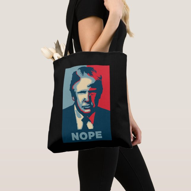 Trump Nope Sac fourre-tout (De près)