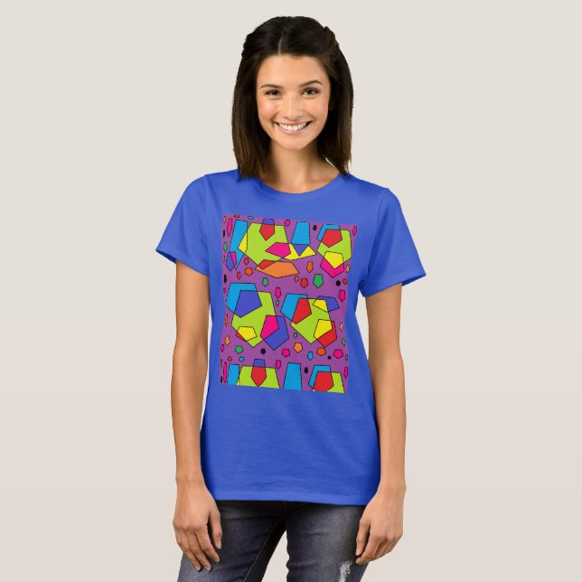 Tshirt avec de gros morceaux de couleur dessus (Devant entier)