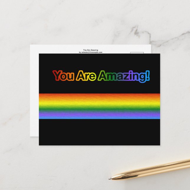Tu Es Extraordinaire ! Carte postale texte Rainbow (Devant/Arrière en situation)