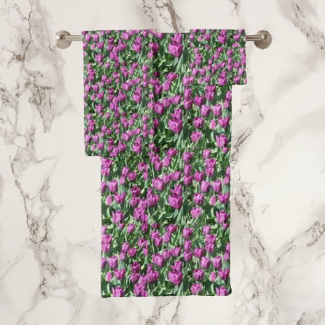 Tulipe pourpre fleurit Serviette de bain fleurie (In Situ)