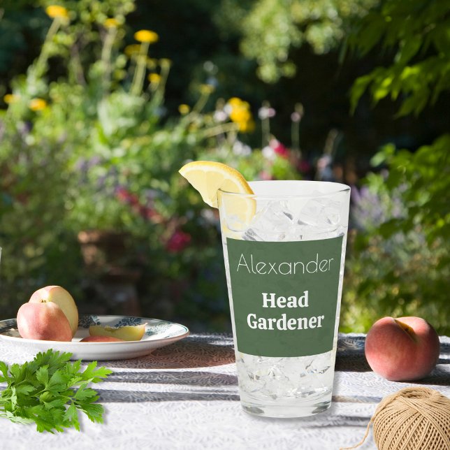 Tumbler Personnalisé Tête Gardener Verre (A personalized glass tumbler for drinks, with Head Gardener caption. An ideal gift for garden lovers)