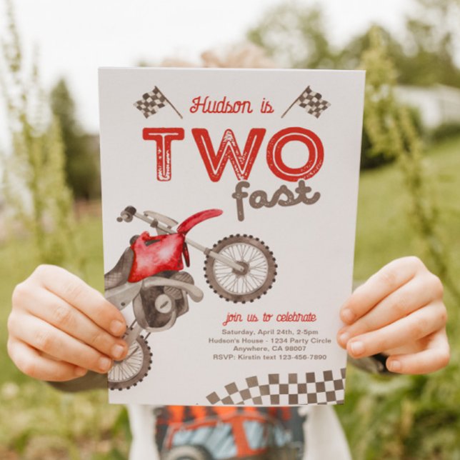 Two Fast Red Dirt Bike Invitation (Créateur téléchargé)