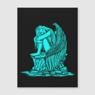 Un ange endormi sur la pierre