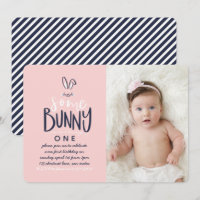 UN BUNNY BANTHDAY PARTY INVITATION