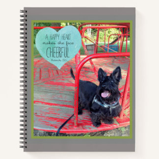 Un cahier à sourire joyeux
