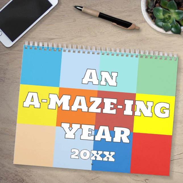 Un calendrier annuel A-labyrinthe (Maze Calendar)
