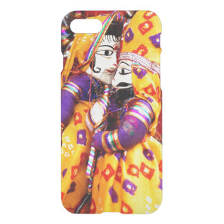 Un coque iphone avec des marionnettes