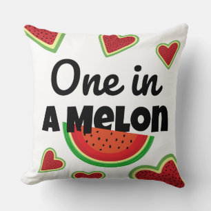 Un dans un oreiller à lancer de melon : de douces