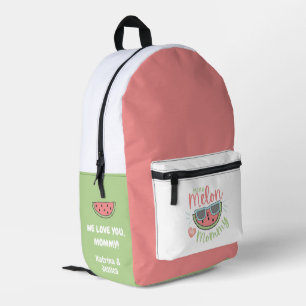 Un dans un sac à dos maman melon