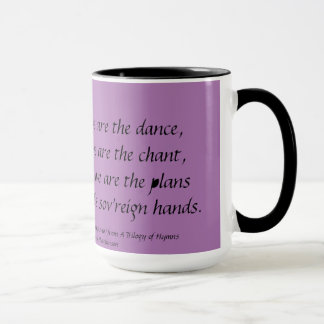Un DIEU EST la tasse Stephanie Hutchinson du vers