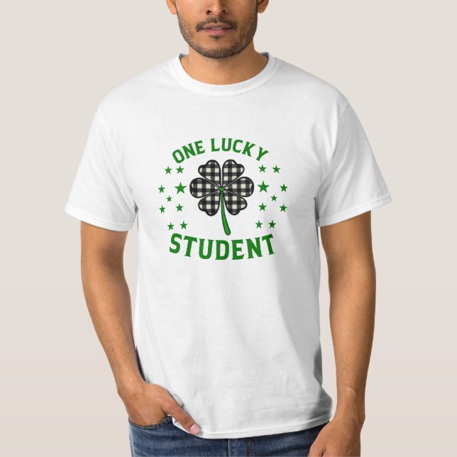 Un étudiant chanceux – T-Shirt graphique Trèfle Sh (Devant)