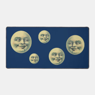 Un homme vintage dans le Mat du bureau des Lunes