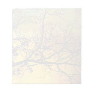 Un matin orageux avec un bloc-notes muet arboré