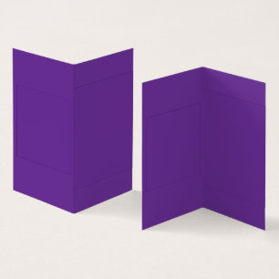 Un mélange abstrait de teintes violettes et roses