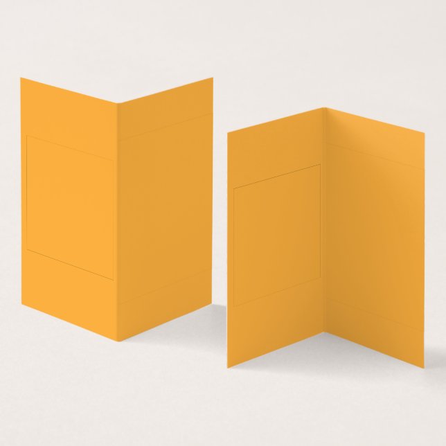 Un mélange de teintes jaune et orange crée un vibr (Inside and Outside)