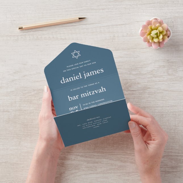 Un Moderne Mitzvah Dusty Blue TOUT EN UNE INVITATION (Vidéo)