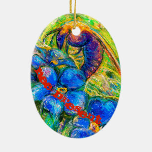 Un ornement en céramique d'abeille et d'oubli-moi-