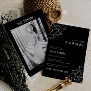 Un petit livre est presque dû Invitation Baby show