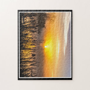 Un puzzle brumeux du lever de soleil 11x14 par